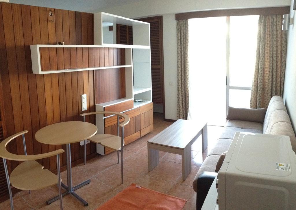 Apartamento Do Mar Фуншал Екстериор снимка