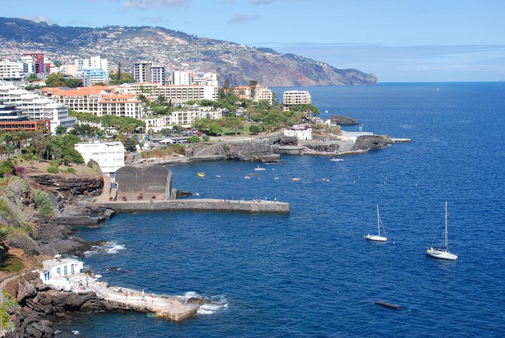 Apartamento Do Mar Фуншал Екстериор снимка